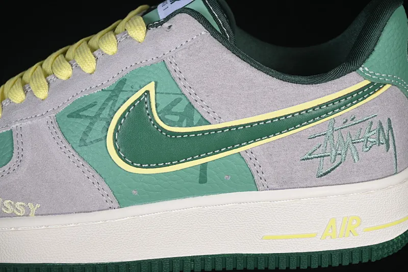 All categories Nk Air Force 1 Air Force series Nk Air Force 1 Low Air Force low-top Nike Air Force 1'07 Low Stussy co-branded Green Gray Pig Eight Air Force 1 low-top casual sneakers SS1979-007